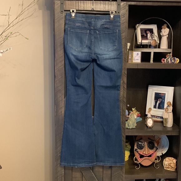 Alter’d State pull on jeans sz S( 4-6) - Picture 4 of 5